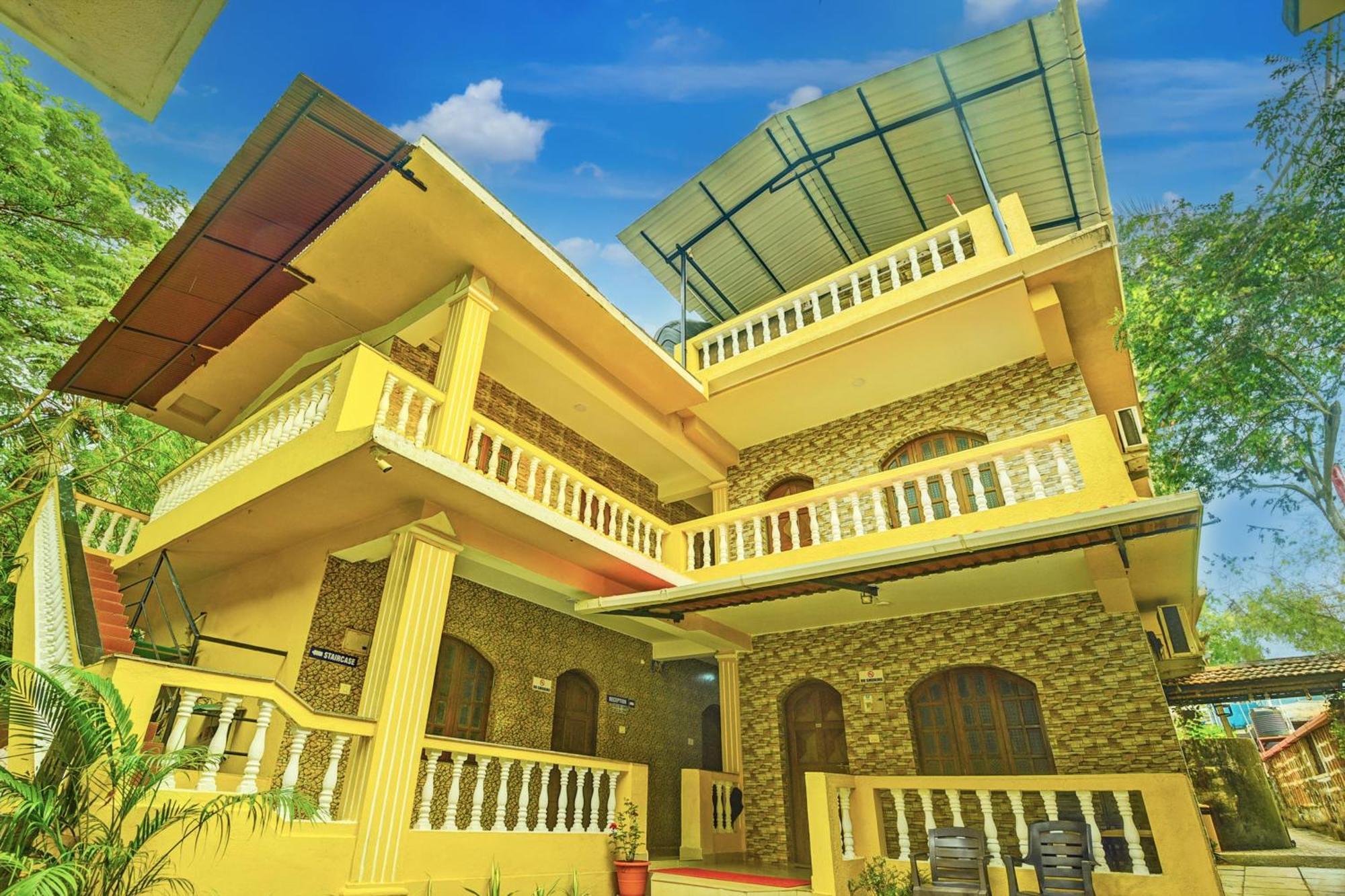 Peppy Guest House كالانغيُت المظهر الخارجي الصورة